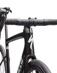 2026 Specialized Tarmac SL8 Expert AXS Gloss Obsidian Metallic / 25% Cqv Reflex Super Red Pearl Over Whit