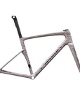 "Color: Gloss Dolomite Metallic / Chrome","Size: 44"