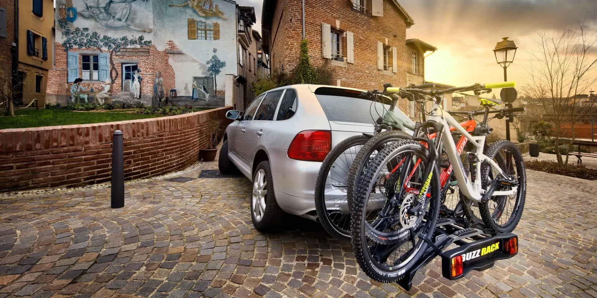 BuzzRack E-Hornet Car Rack 3 E-Bikes Tow Ball