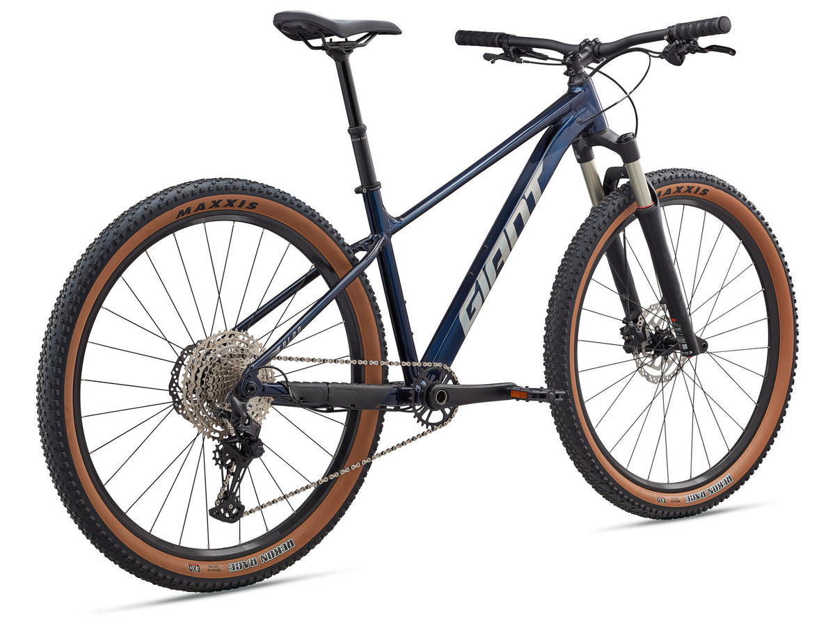2025 Giant Talon 0 Ultra Navy