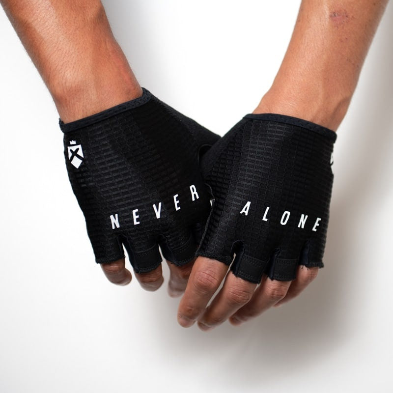 Knights Never Alone Short Finger Gloves
