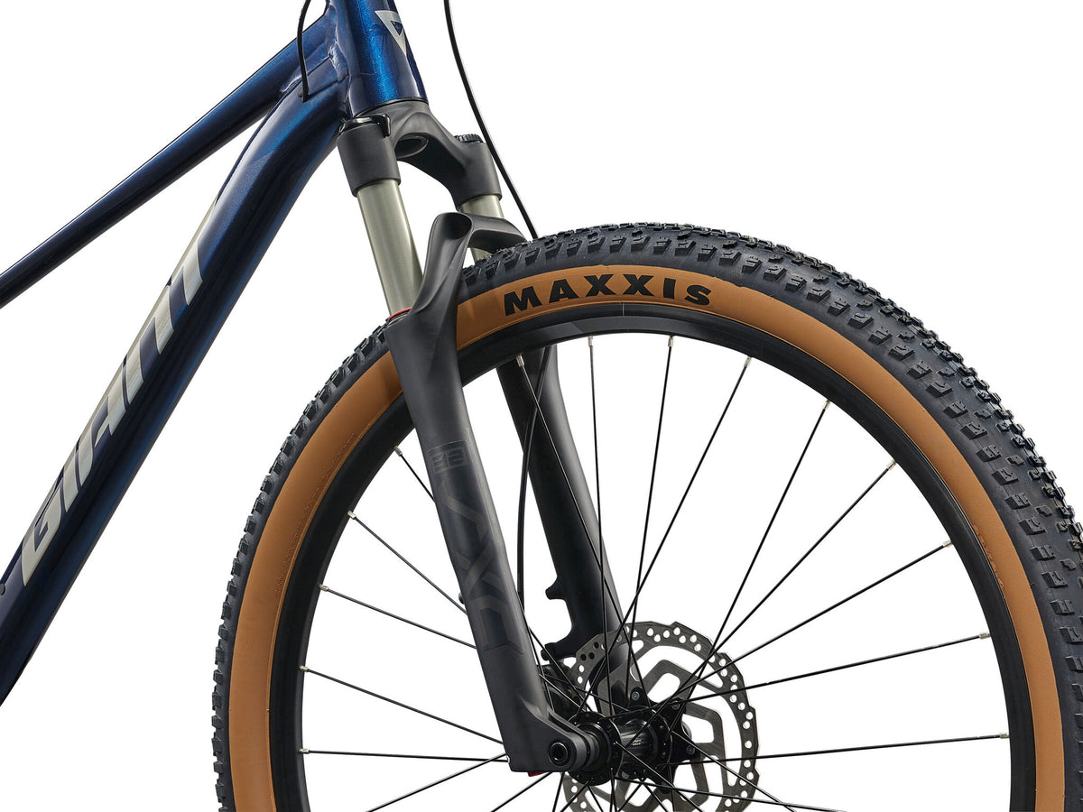 2025 Giant Talon 0 Ultra Navy