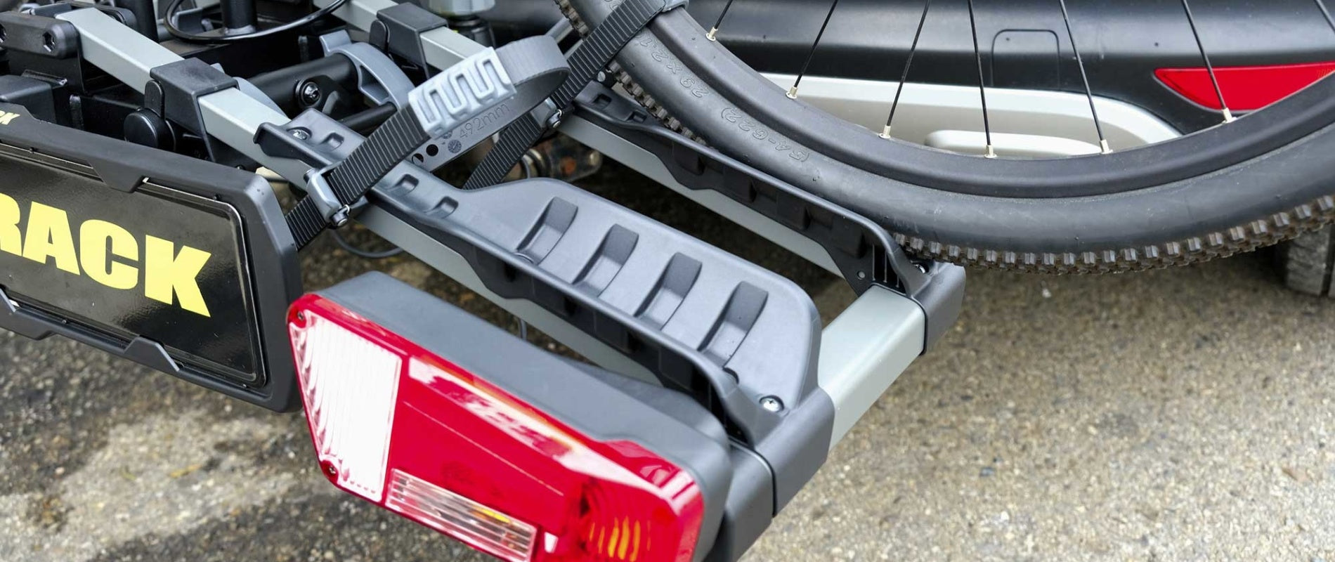 BuzzRack Eazzy H3 Tow Ball 3 Bike Platform Rack