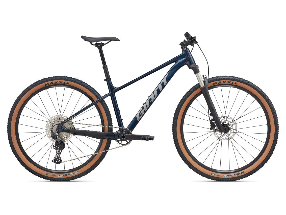 2025 Giant Talon 0 Ultra Navy