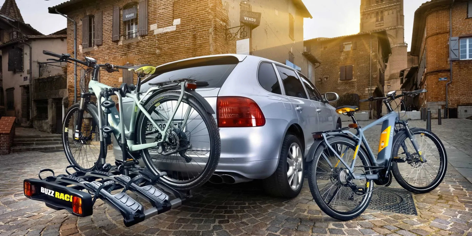 BuzzRack E-Hornet Car Rack 3 E-Bikes Tow Ball