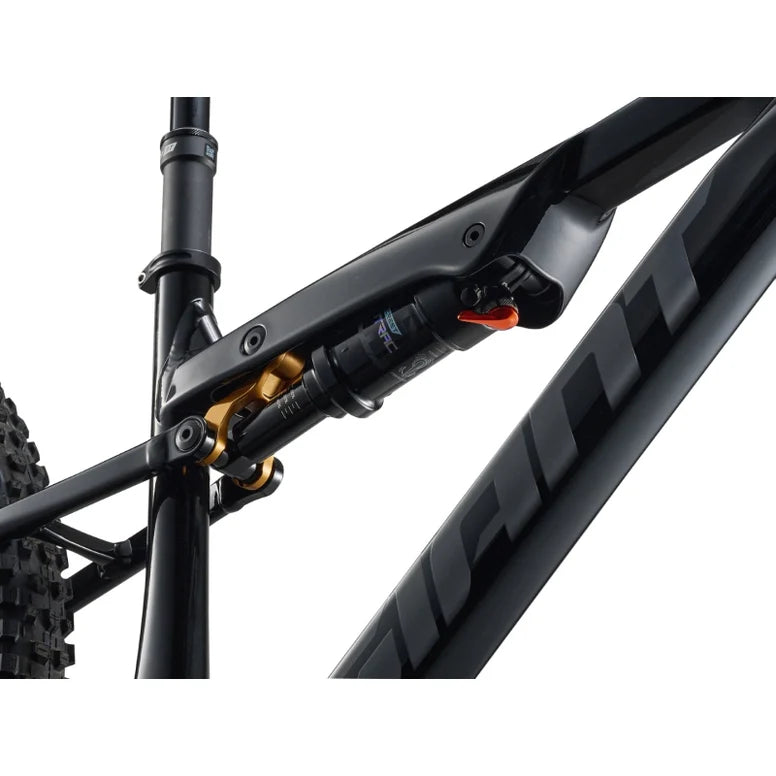 2026 Giant Stance Black