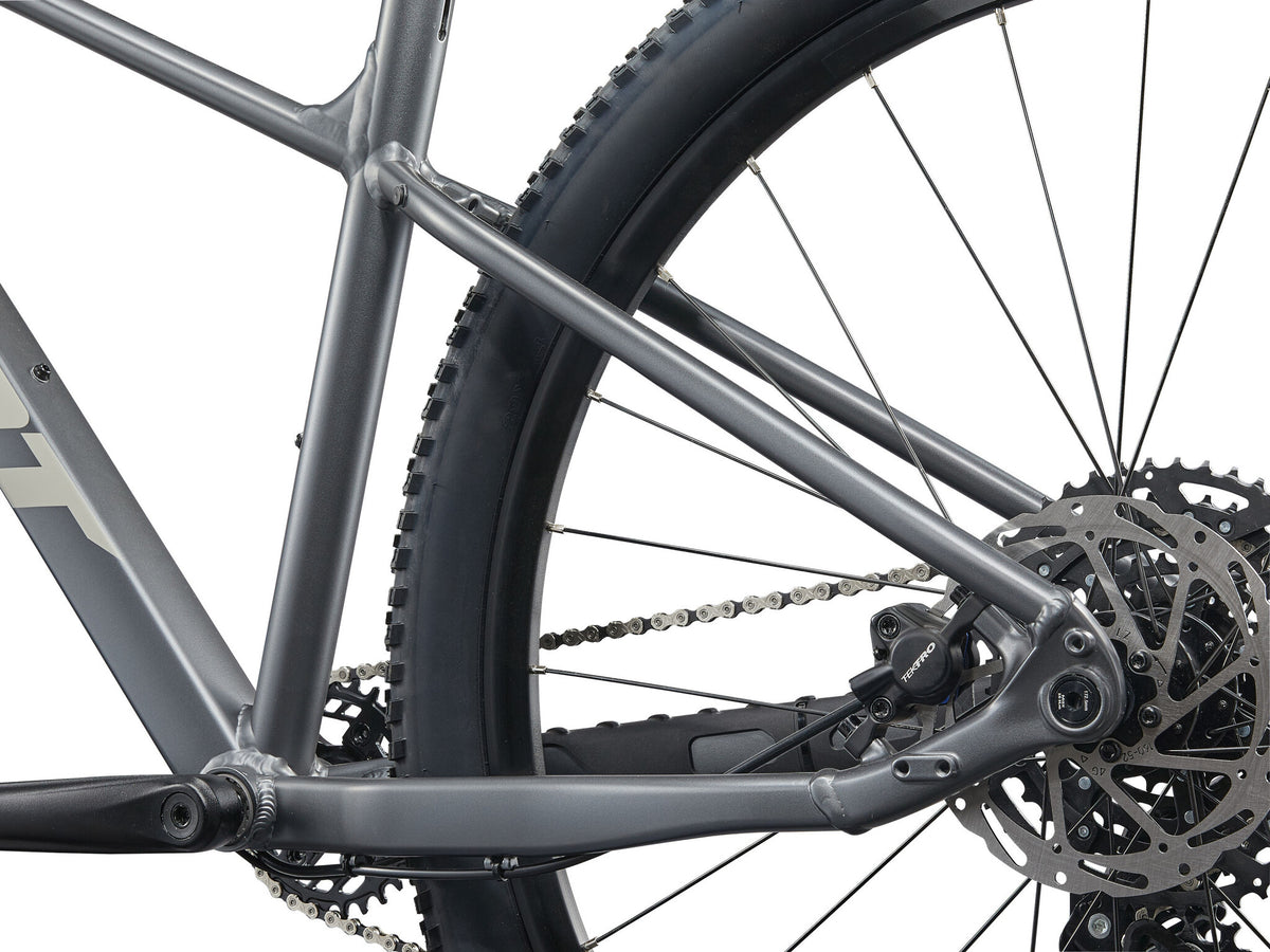 2025 Giant Talon 1 Charcoal