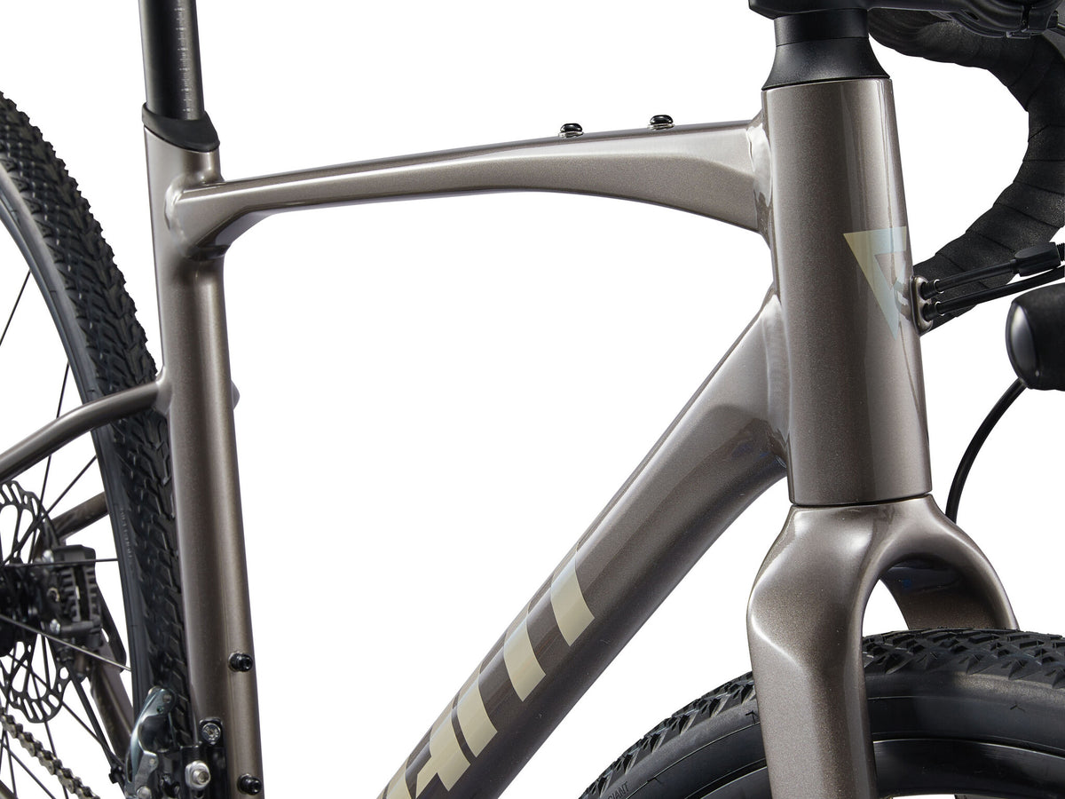 2025 Giant Revolt 1 Metal